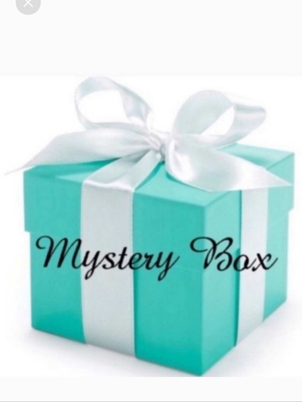 Mystery Box Womans Medium Sweaters